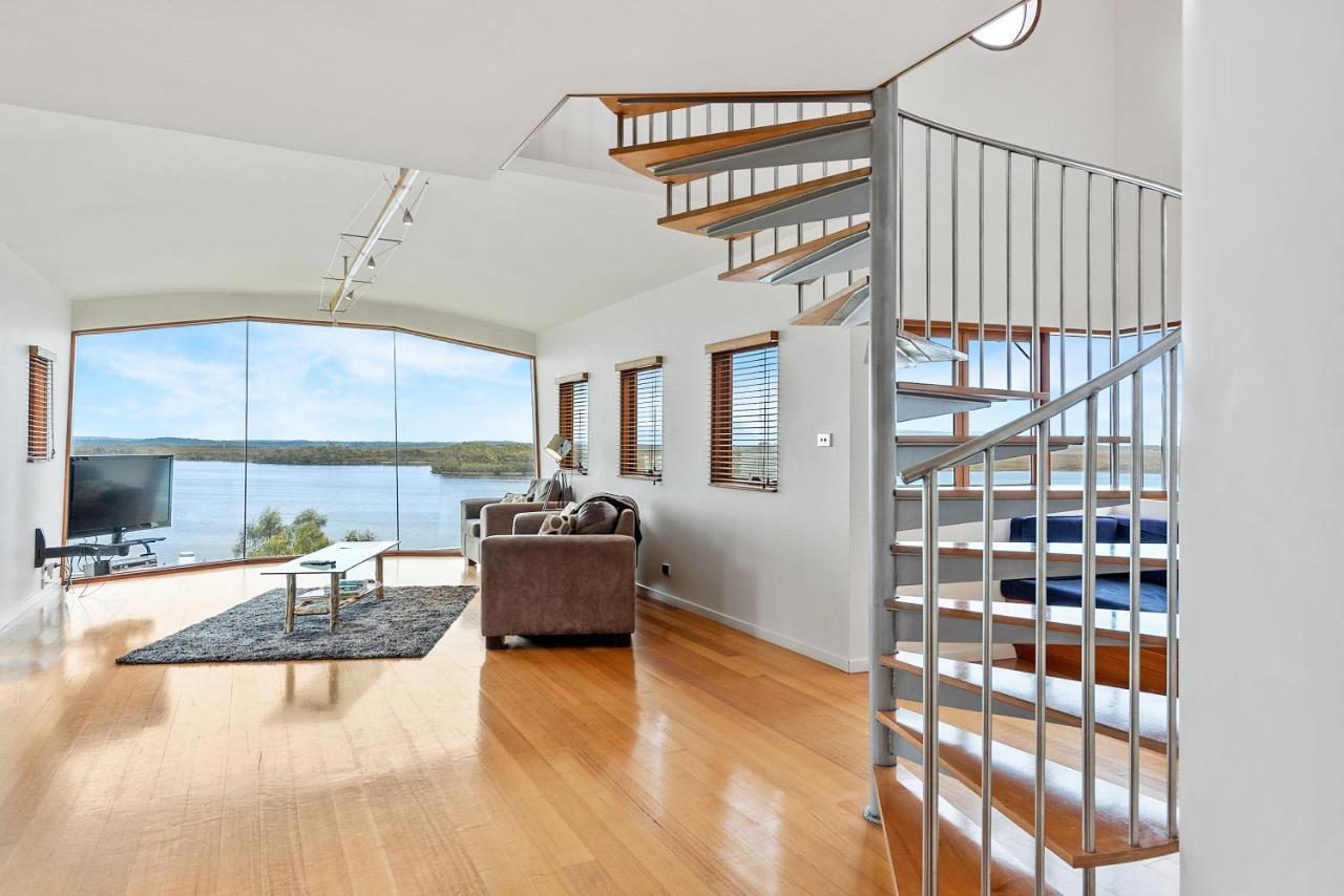 Wheelhouse Apartments Strahan Esterno foto